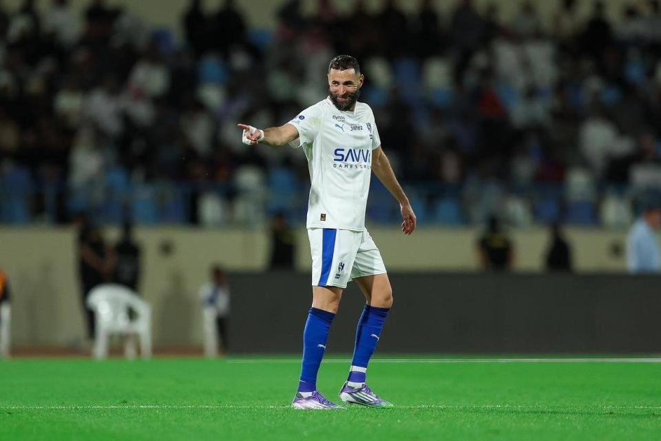 云开体育-3射1传！本泽马新月首秀就打出王炸 难怪C罗罢赛抗议他加盟